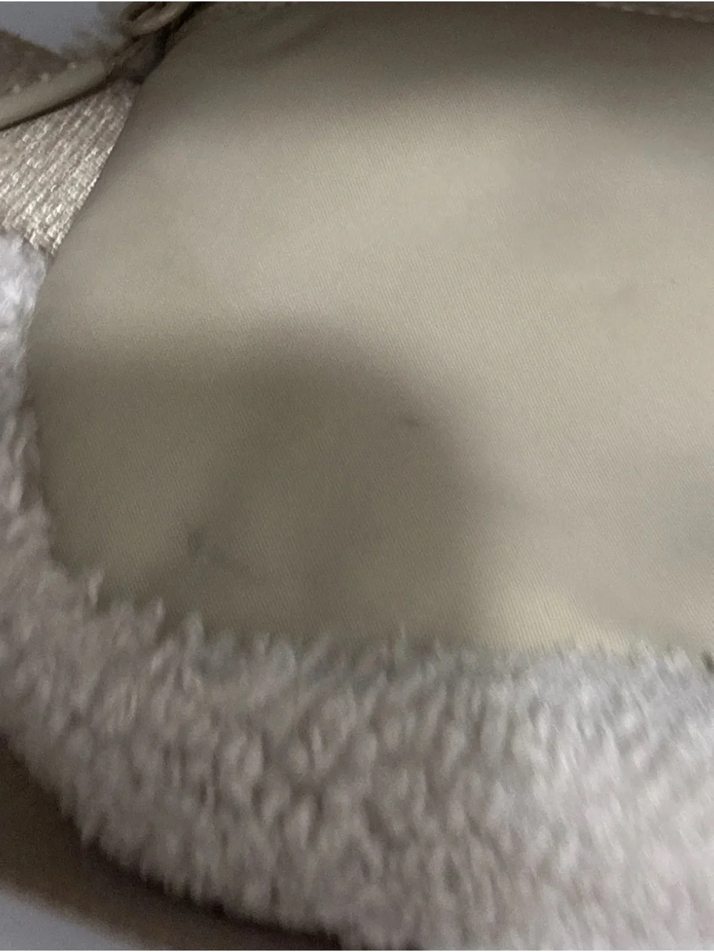 Lululemon Everywhere Crossbody Sherpa Fleece Belt Bag in Cream 1L